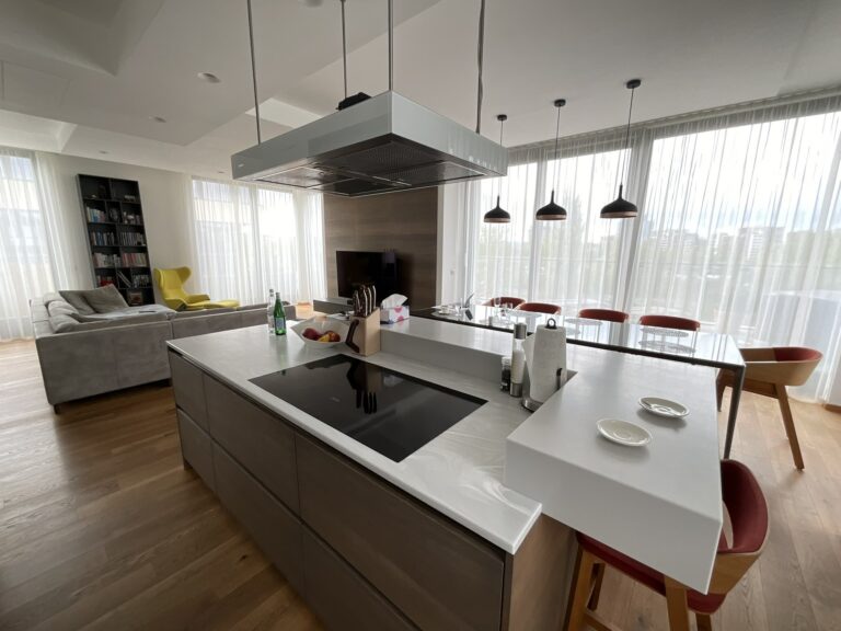 Řízení osvětlení Lutron v bytě, Praha – snímek 1